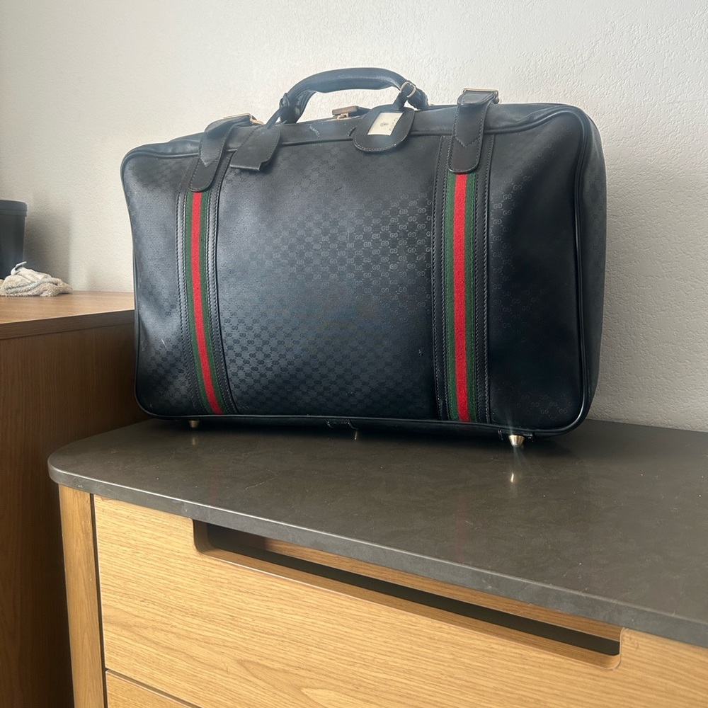 Gucci luxury Checkered Suitcase - Picture 15 of 16